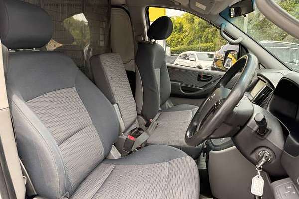 2016 Hyundai iLoad TQ3-V Series II