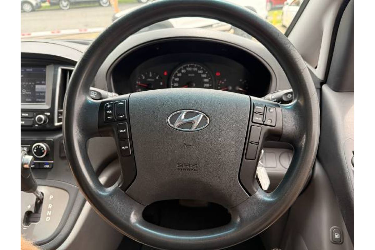 2016 Hyundai iLoad TQ3-V Series II