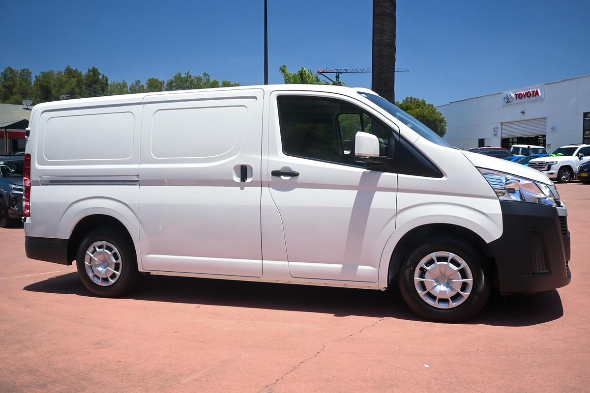 2024 Toyota Hiace GDH300R LWB