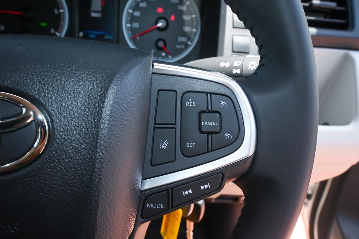 2024 Toyota Hiace GDH300R LWB