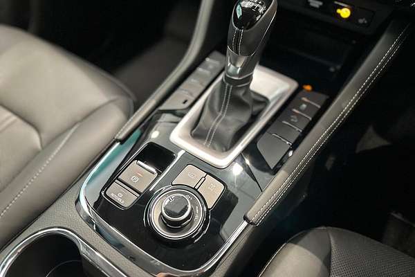 2024 Isuzu MU-X LS-T