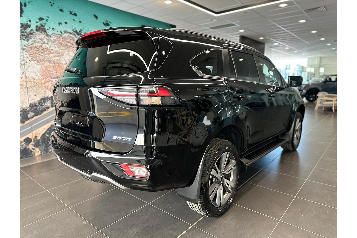 2024 Isuzu MU-X LS-T