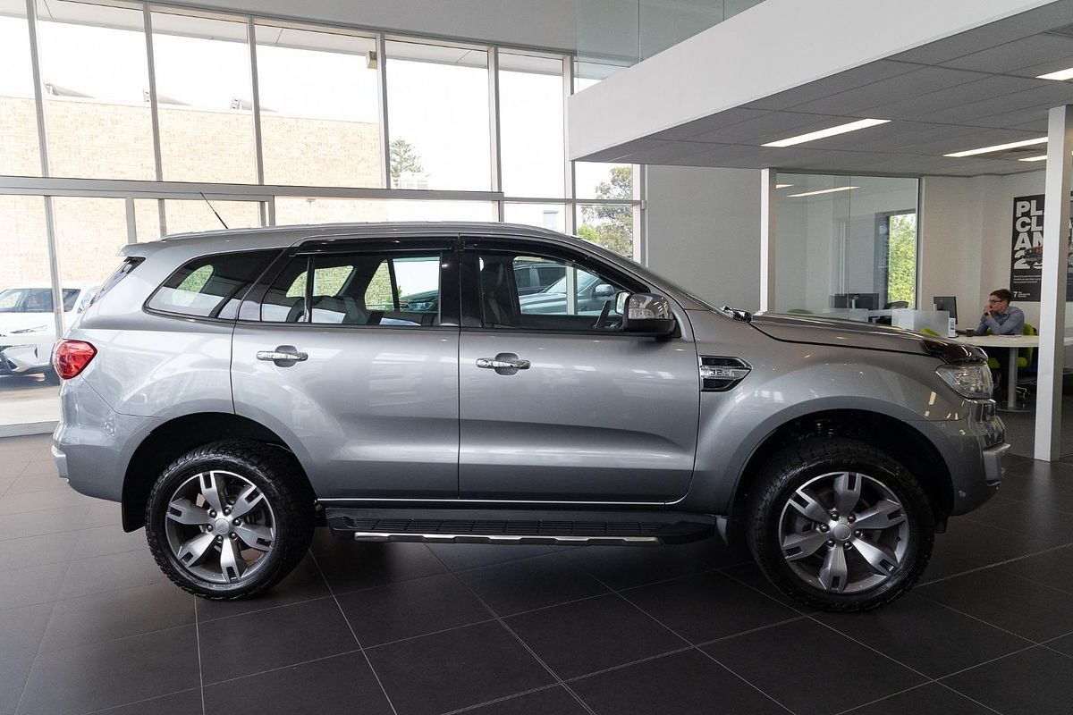 2016 Ford Everest Titanium UA