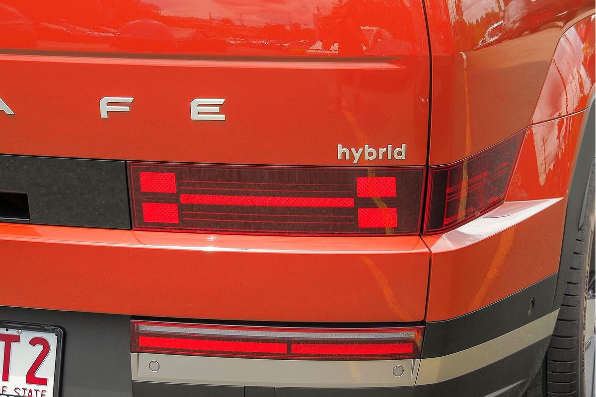 2024 Hyundai Santa Fe Hybrid Elite MX5.V1