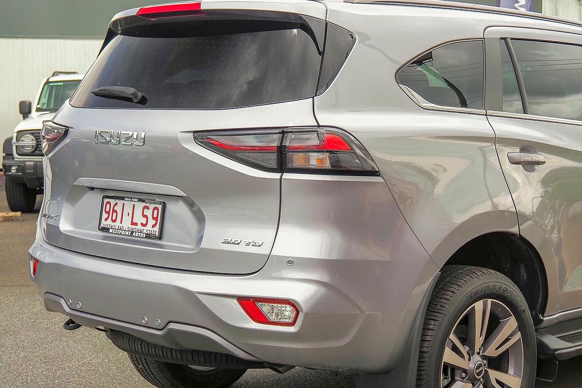 2023 Isuzu MU-X LS-T