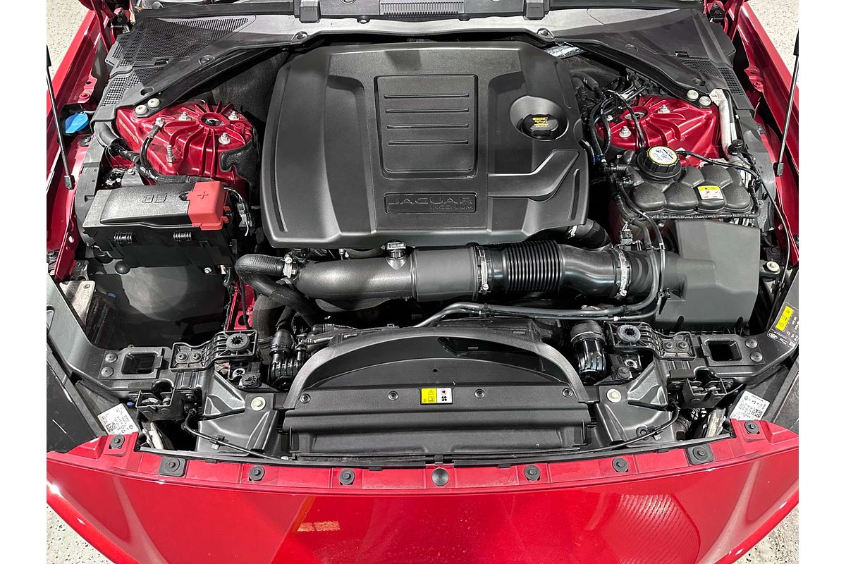 2018 Jaguar XE 20t R-Sport X760