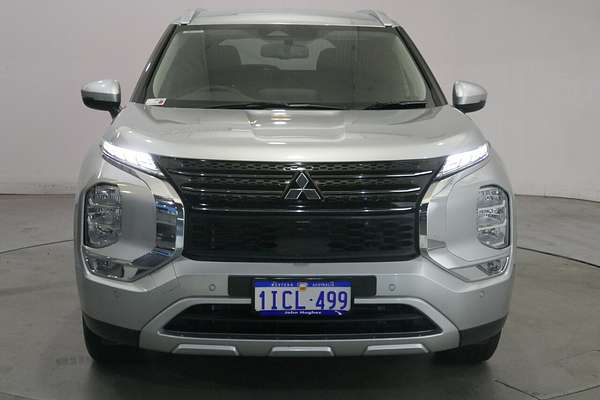 2023 Mitsubishi Outlander LS ZM