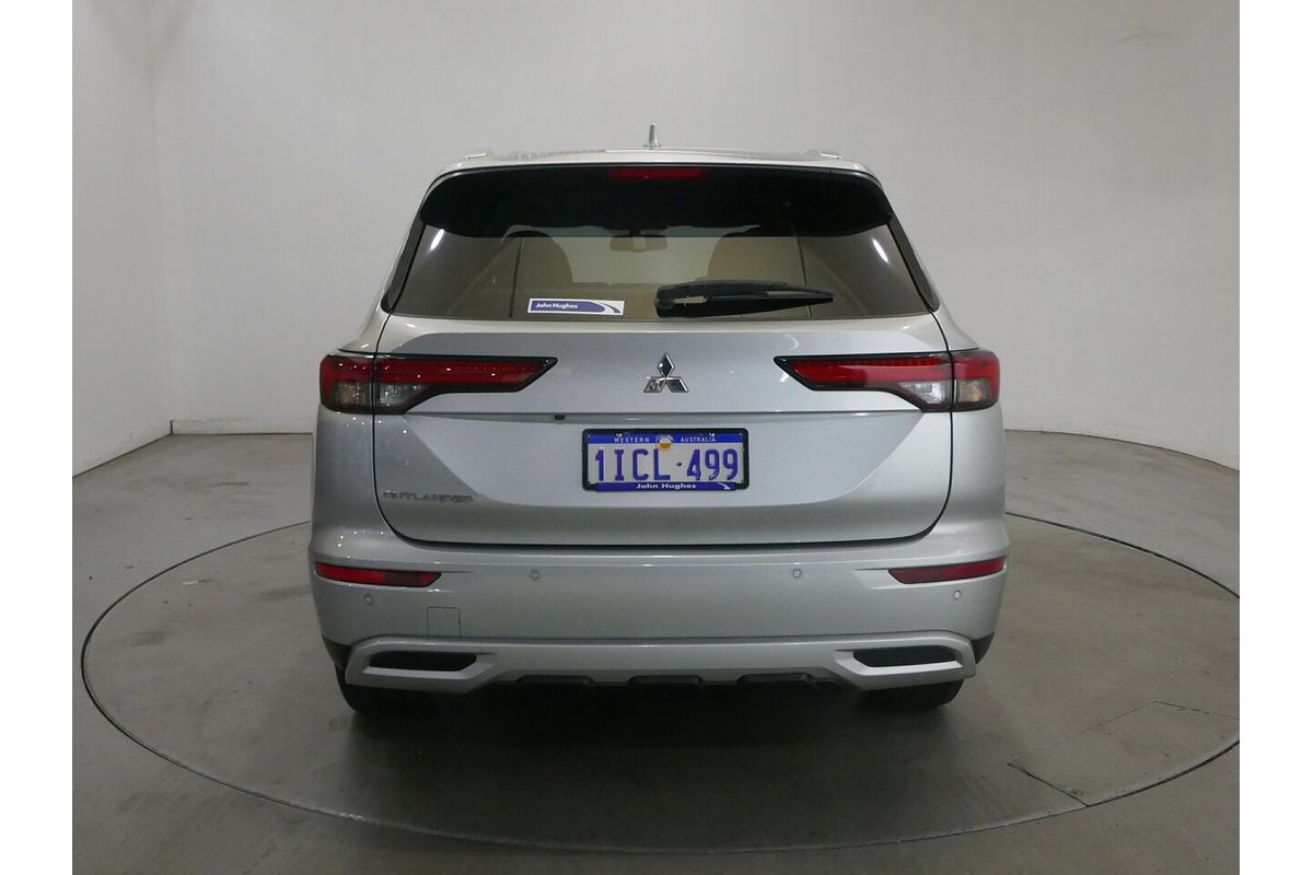 2023 Mitsubishi Outlander LS ZM