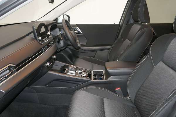 2023 Mitsubishi Outlander LS ZM