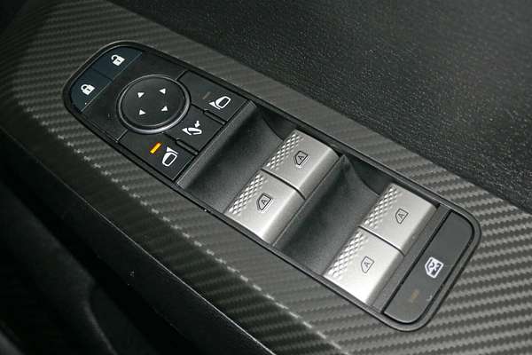 2023 Mitsubishi Outlander LS ZM
