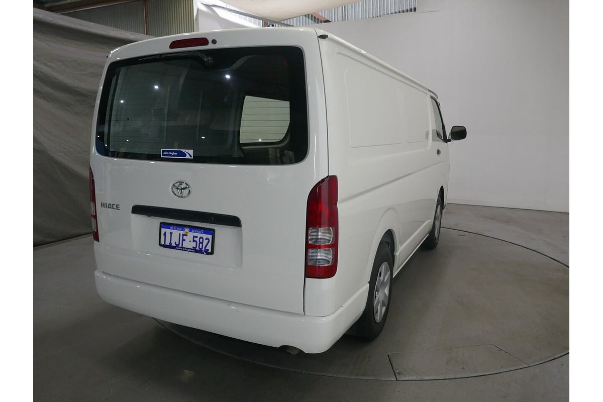 2017 Toyota Hiace TRH201R LWB