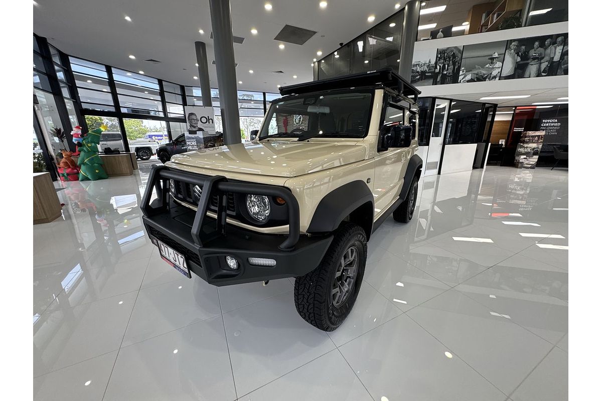 2022 Suzuki Jimny GLX GJ