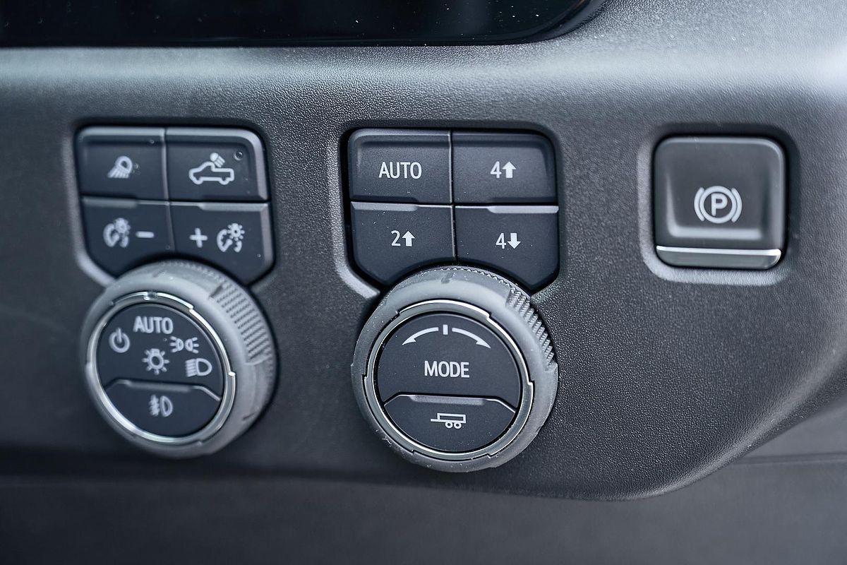 2024 Chevrolet Silverado 1500 LTZ Premium W/Tech Pack T1 4X4