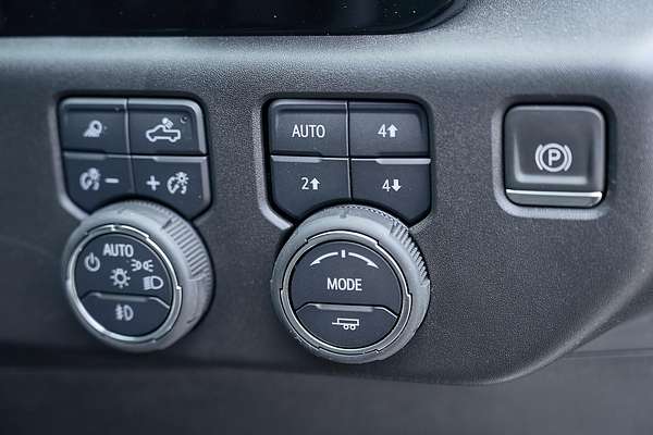2024 Chevrolet Silverado 1500 LTZ Premium W/Tech Pack T1 4X4
