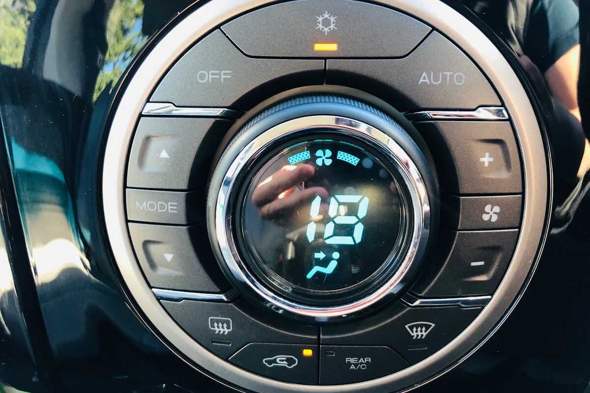 2015 Holden COLORADO 7 LTZ RG
