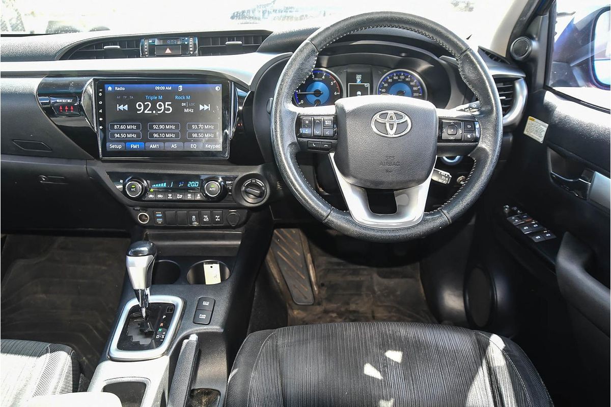 2016 Toyota Hilux SR5 GUN126R 4X4