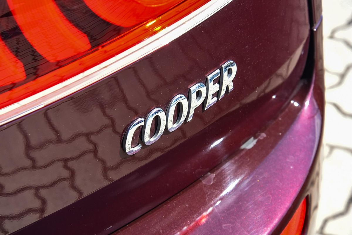 2015 MINI Clubman Cooper F54