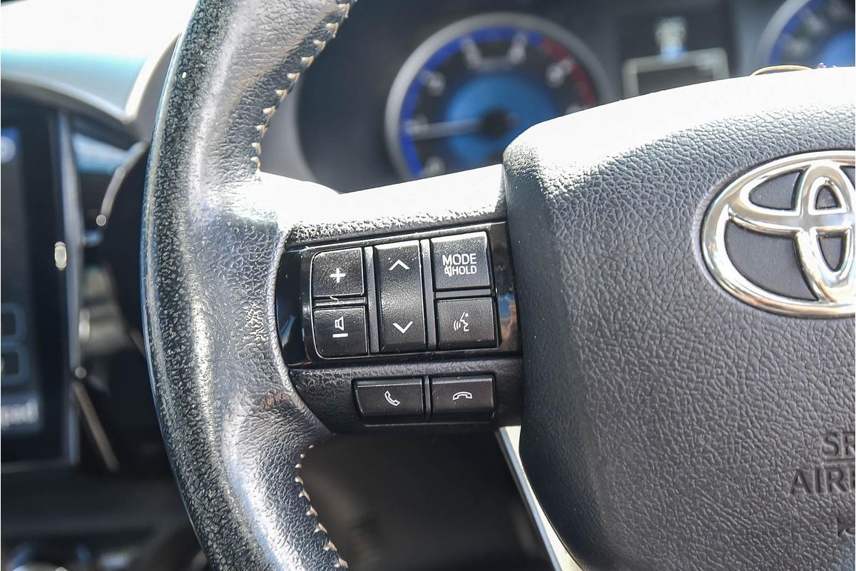 2016 Toyota Hilux SR5 GUN126R 4X4