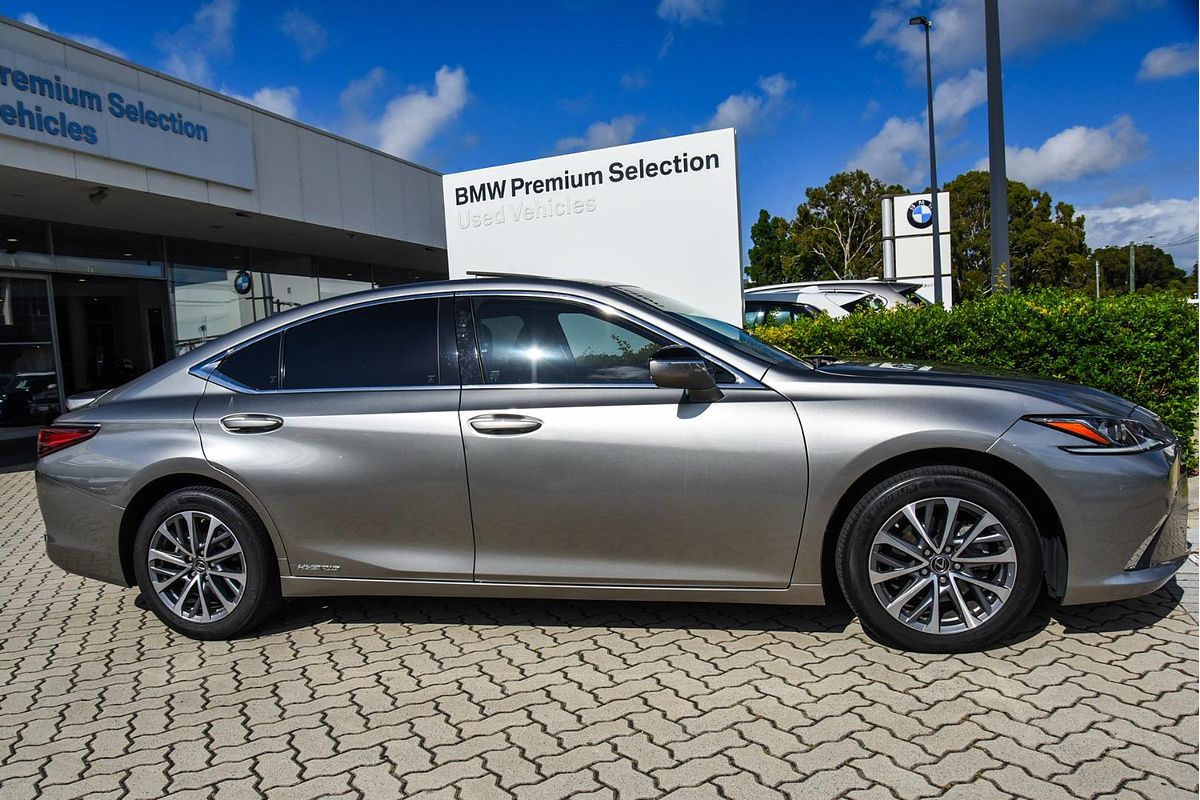 2021 Lexus ES ES300h Luxury AXZH10R
