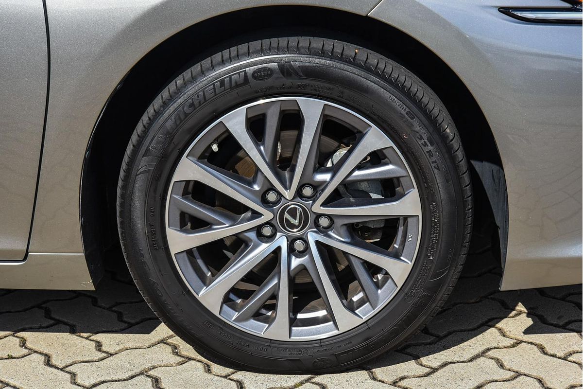 2021 Lexus ES ES300h Luxury AXZH10R