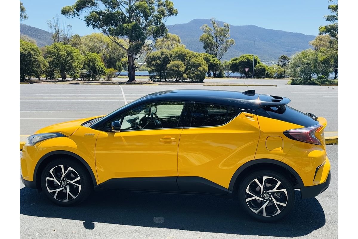 2017 Toyota C-HR Koba NGX50R