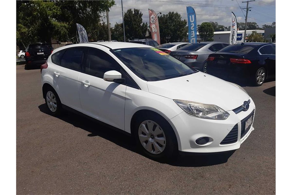 2013 Ford FOCUS AMBIENTE LW MK2