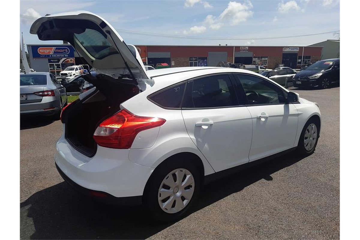 2013 Ford FOCUS AMBIENTE LW MK2