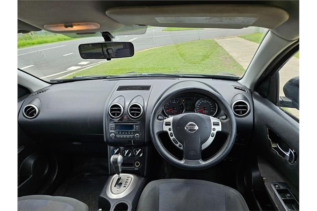 2012 Nissan Dualis +2 ST J10 Series II