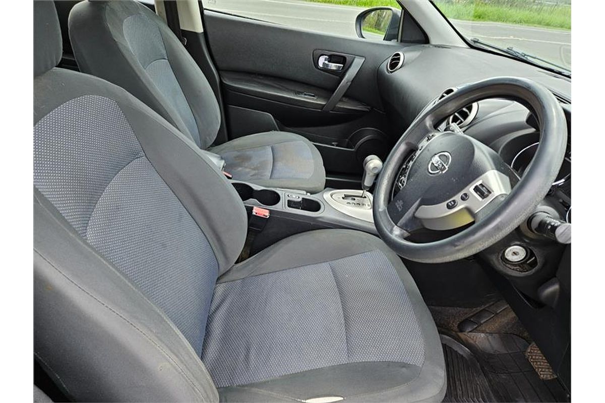 2012 Nissan Dualis +2 ST J10 Series II
