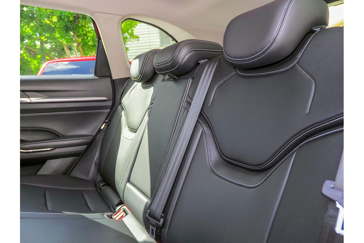 2023 GWM Haval H6 Lux Hybrid B01