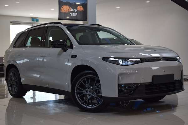 2024 Leapmotor C10 Design B11