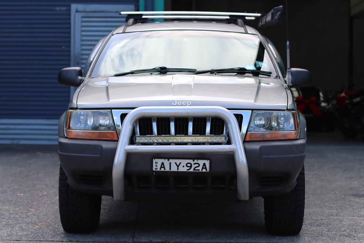 2000 Jeep Grand Cherokee Laredo WJ