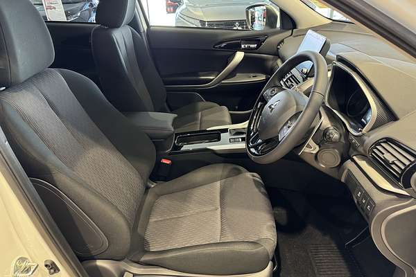 2024 Mitsubishi Eclipse Cross LS YB
