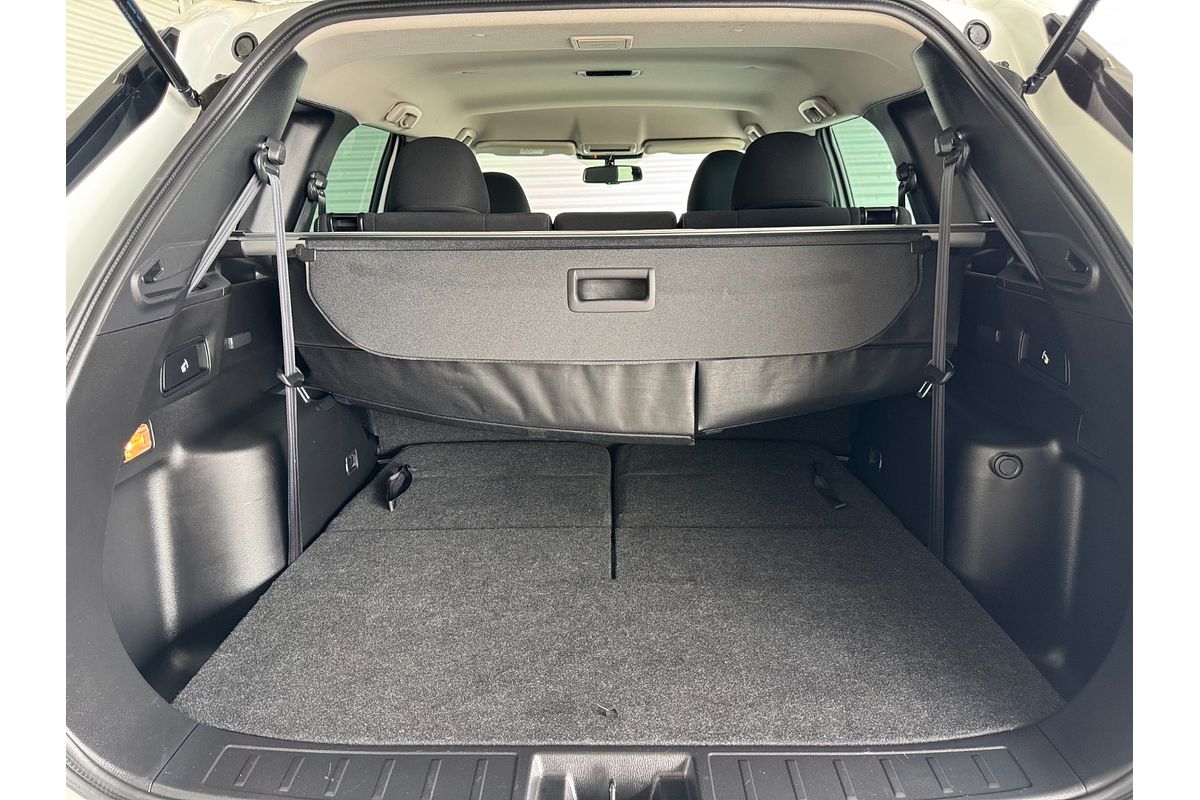 2023 Mitsubishi Outlander LS ZM