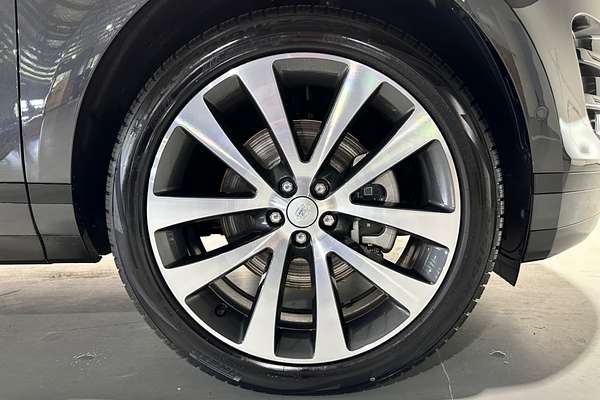 2024 Land Rover Range Rover Evoque P250 Dynamic HSE L551