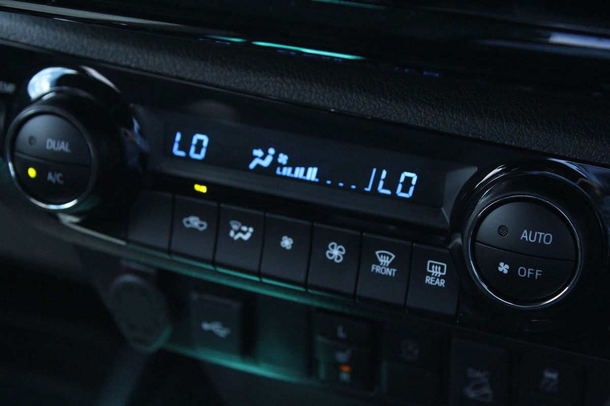 2024 Toyota Hilux Rogue 48V GUN126R 4X4