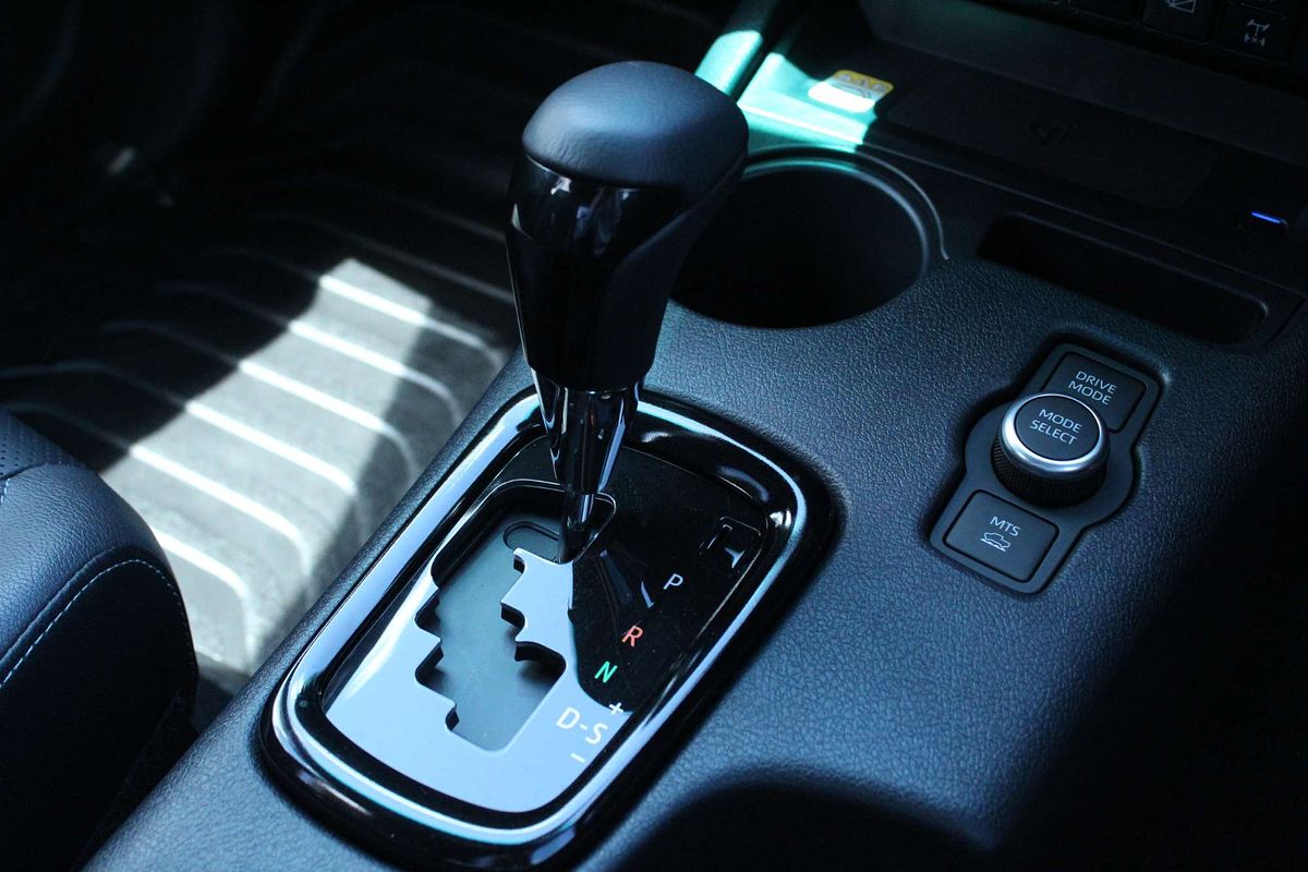2024 Toyota Hilux Rogue 48V GUN126R 4X4
