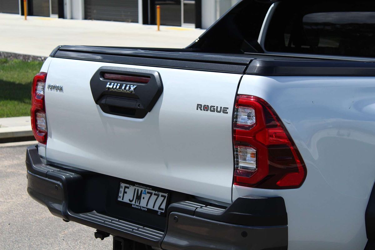 2024 Toyota Hilux Rogue 48V GUN126R 4X4