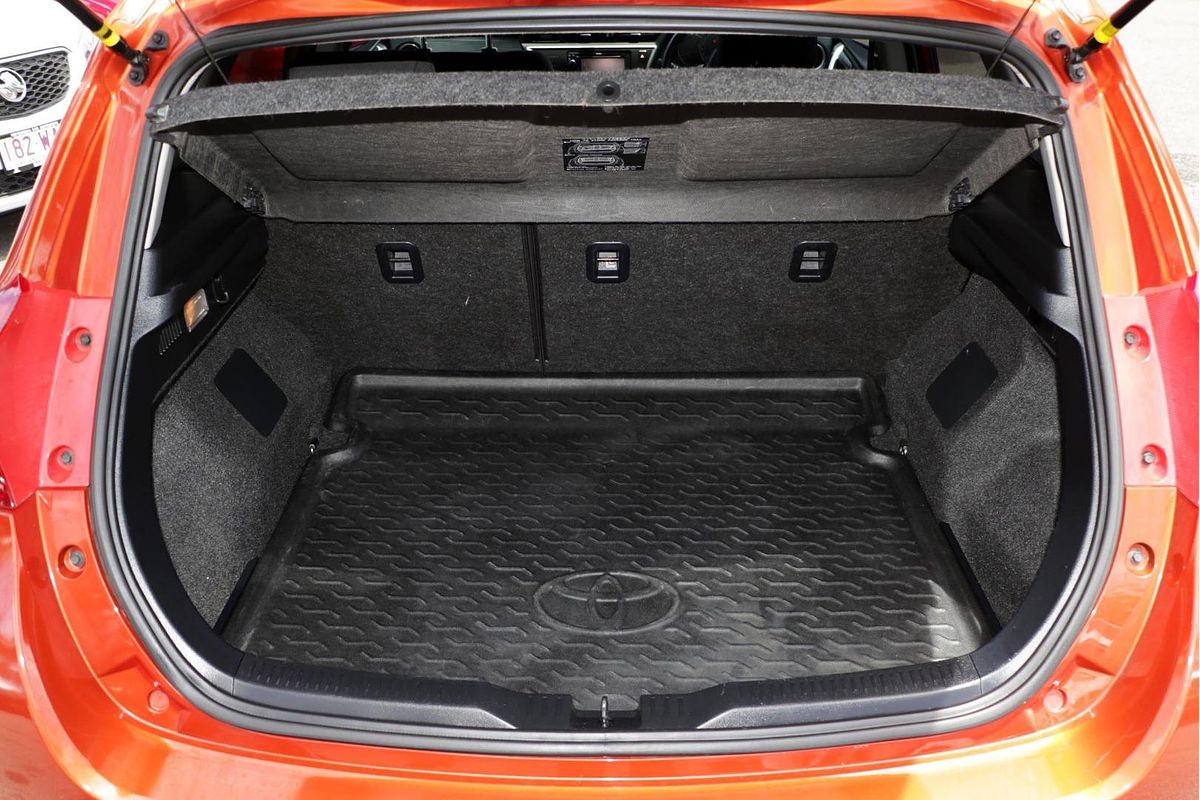 2014 Toyota Corolla RZ ZRE182R