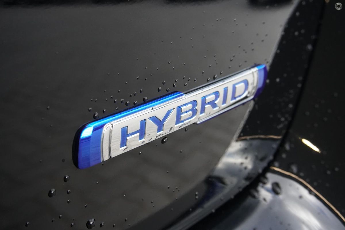 2024 Suzuki Swift Hybrid UZ