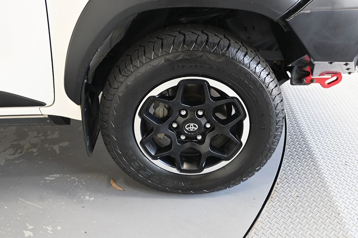 2018 Toyota Hilux Rugged X GUN126R 4X4