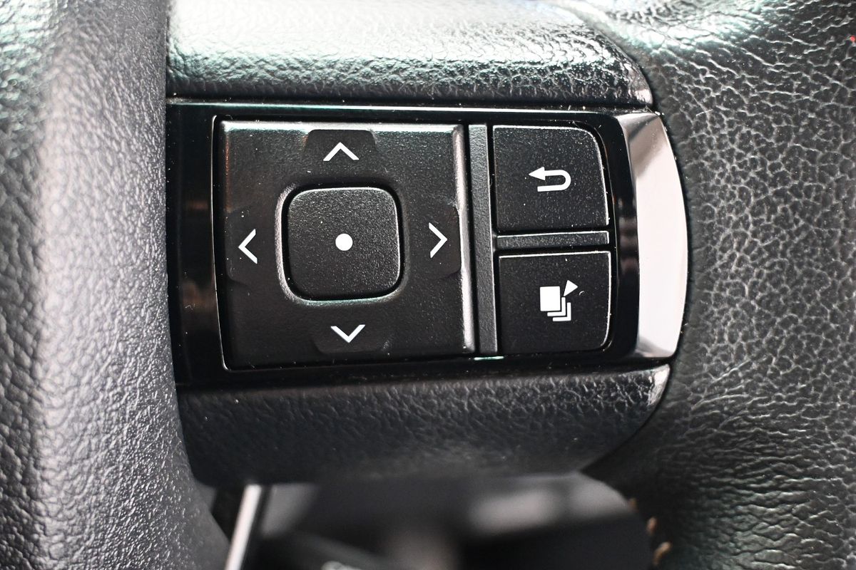 2018 Toyota Hilux Rugged X GUN126R 4X4