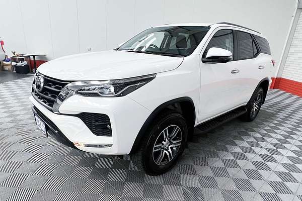 2023 Toyota Fortuner GXL GUN156R