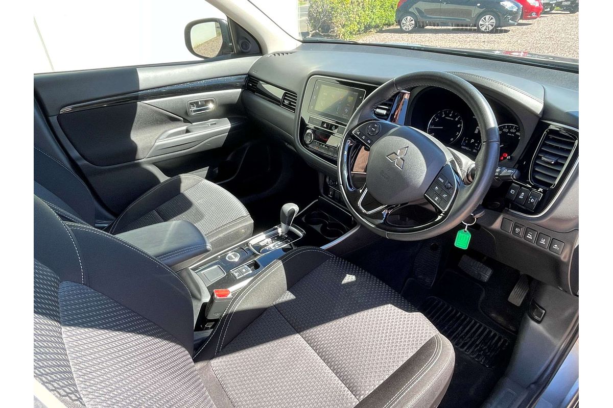 2018 Mitsubishi Outlander ES ADAS ZL