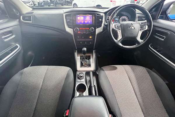 2022 Mitsubishi Triton GLS MR 4X4