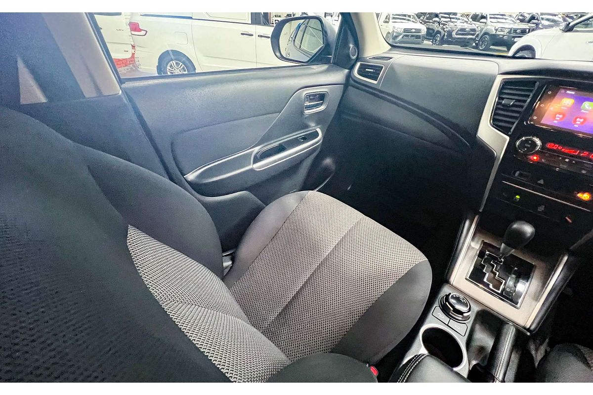 2022 Mitsubishi Triton GLS MR 4X4