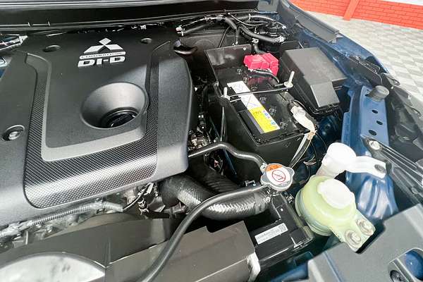 2022 Mitsubishi Triton GLS MR 4X4