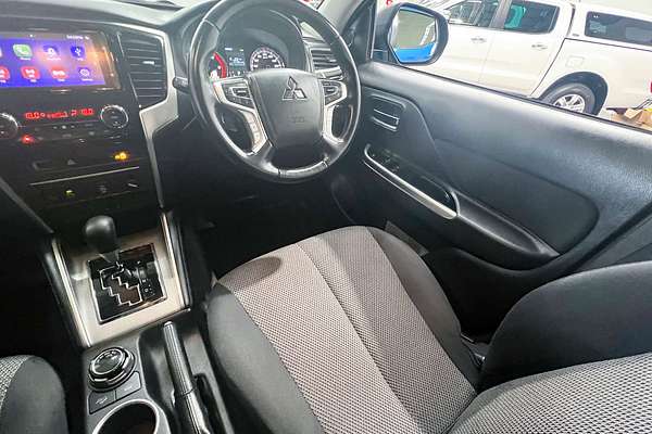 2022 Mitsubishi Triton GLS MR 4X4