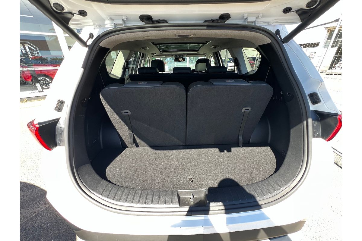 2020 Hyundai Santa Fe Highlander TM.2