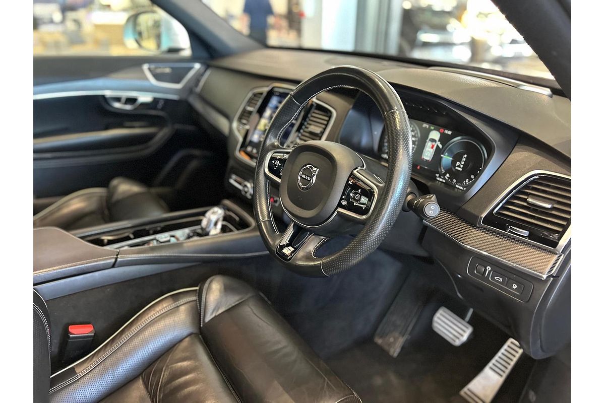 2016 Volvo XC90 T8 R-Design